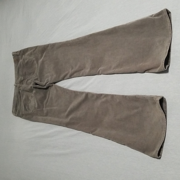 AG The Angel Boot Cut Corduroy Pants Olive - Picture 13 of 16
